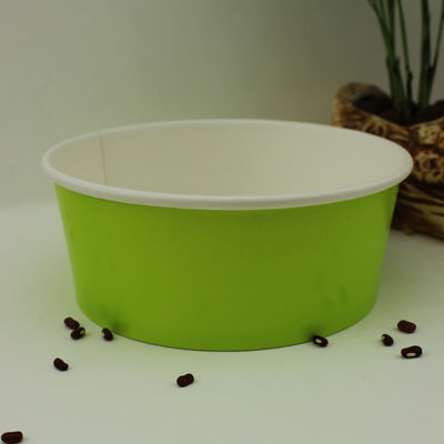 Các bát salad giấy với nắp - đa dụng, phong cách và xếp chồng lên nhau